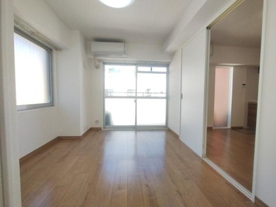 【洋室】 | ライオンズマンション大手前