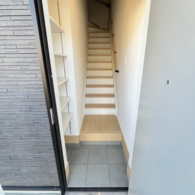 【玄関】 | DHCR彦根古沢町