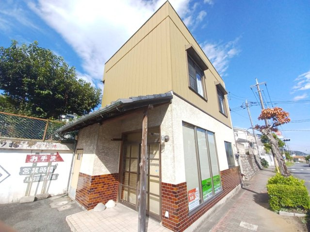 本町2丁目1階店舗
