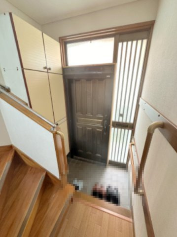 IZ戸建ての玄関