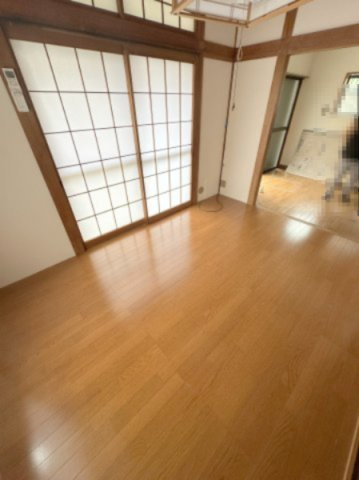 IZ戸建ての居間・リビング