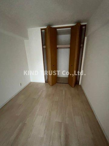 サンライズマンションの内装|明るい室内です