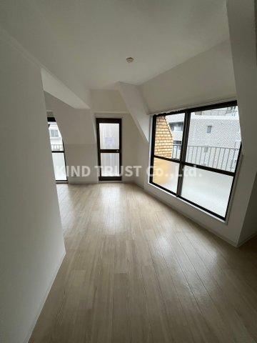 サンライズマンションの居間・リビング|使いやすい居間です