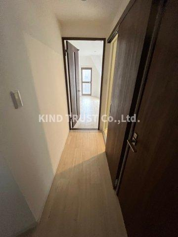 サンライズマンションの玄関|落ち着いた玄関です