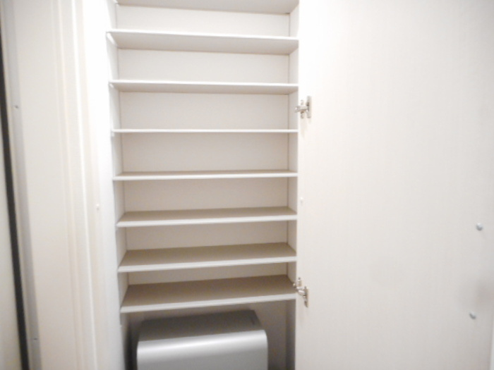 テラス市川高谷の収納