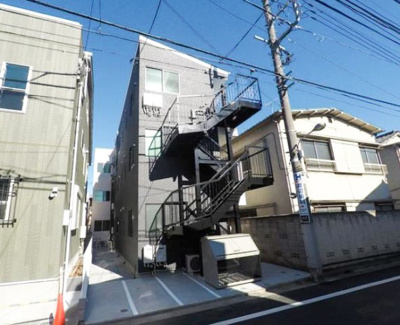 【その他共用部分】 | エフォート西池袋 | 敷地内にごみ置き場があります(^^)/