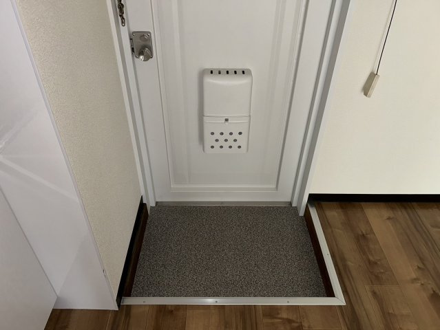 クレールかわかみの玄関