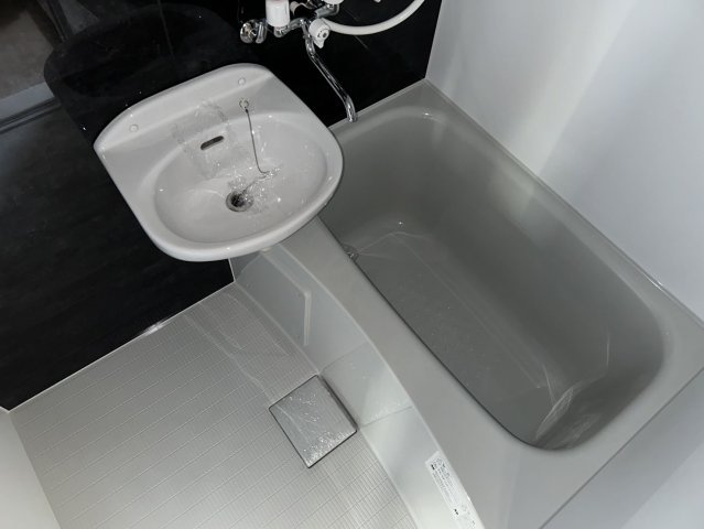 クレールかわかみの浴室