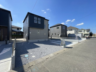 【外観】 | ≪2号棟≫
現地(2024年10月撮影)