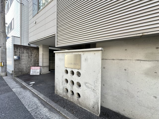 BuildLuxeのエントランス