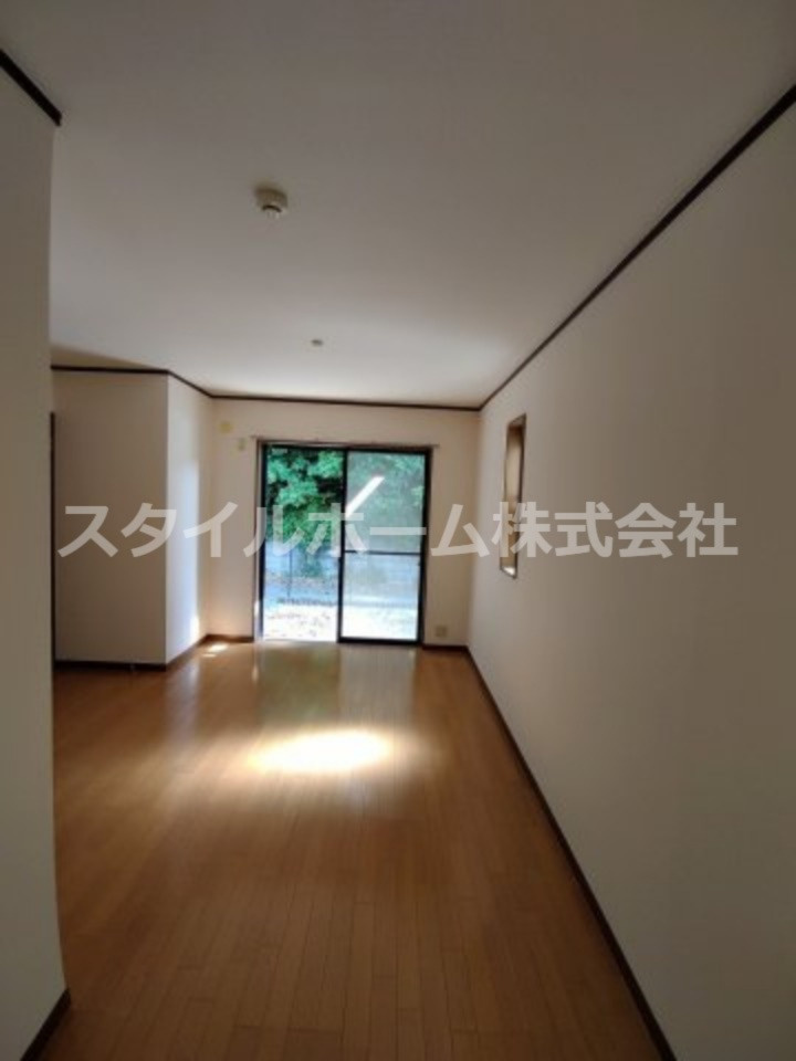 グレイスヴィラ Ｂ棟の居間・リビング|ゆったりとした居間です