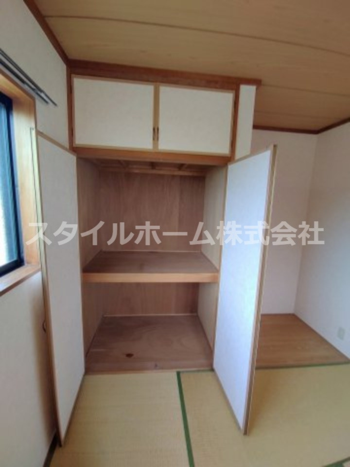 グレイスヴィラ Ｂ棟の収納|こまごまとしたものを収納できそうですね