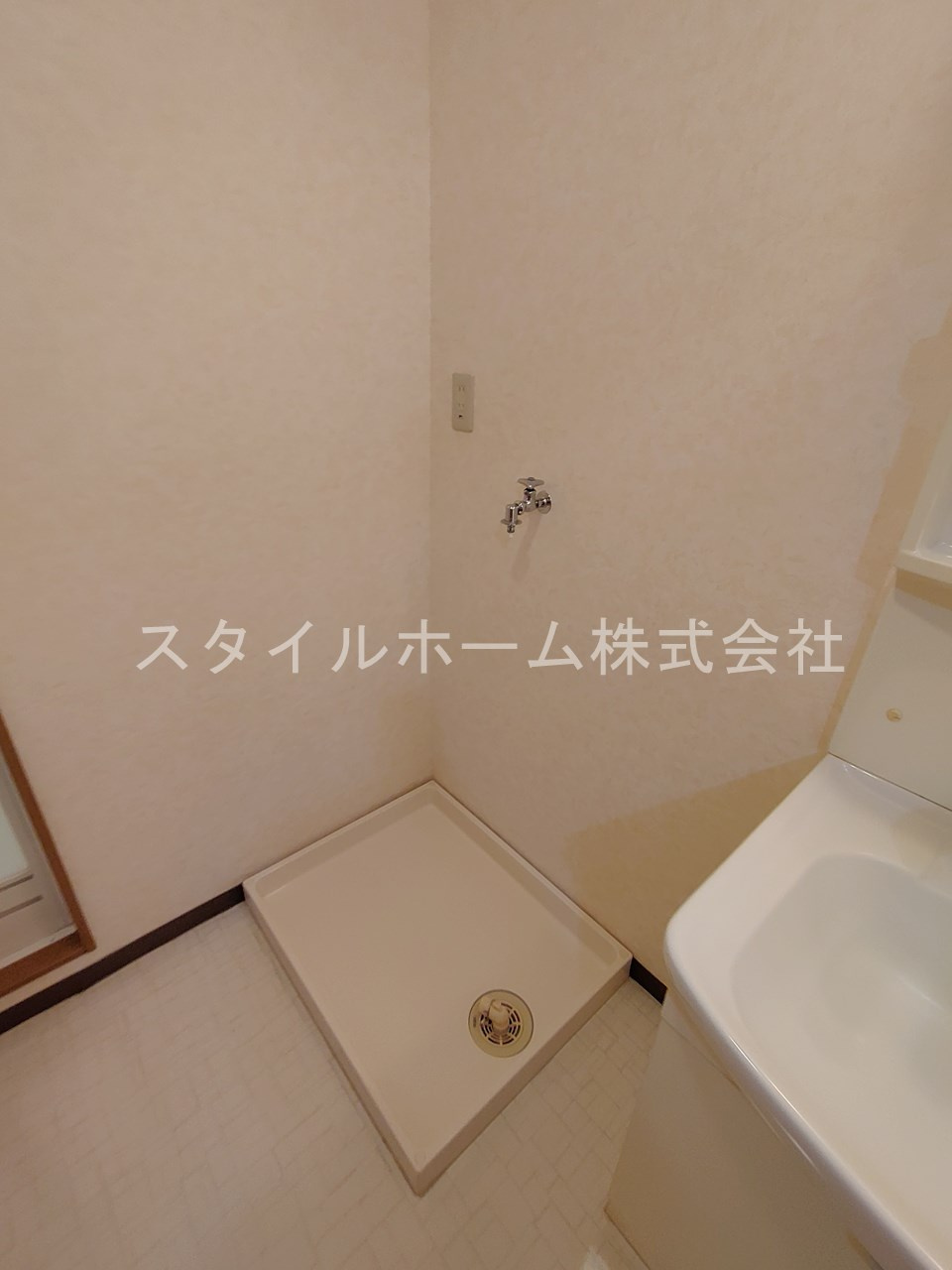 レガーロ寿里Bの洗面所