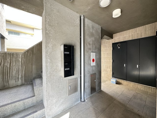 RETOROWAのロビー