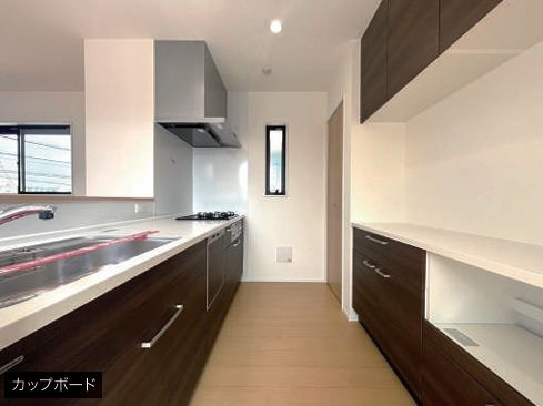 平塚市高浜台戸建て　2号棟のキッチン|お料理しやすいキッチンです