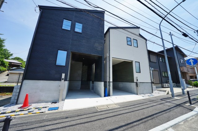 【横浜市保土ケ谷区狩場町152全2棟新築戸建て】★仲介手数料無料★（権太坂小学校・境木中学校）の外観