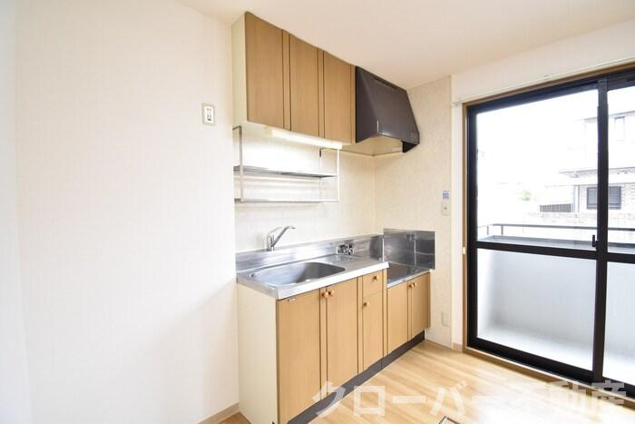 ベルコート B棟のキッチン|キッチン