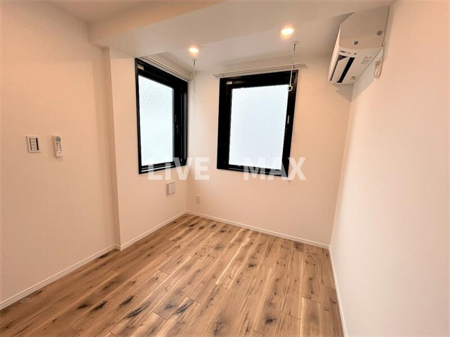 【寝室】ＬｉｖｅＦｌａｔ森下Ⅱ