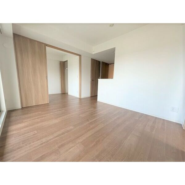 ブランシエスタ山科大塚の居間・リビング