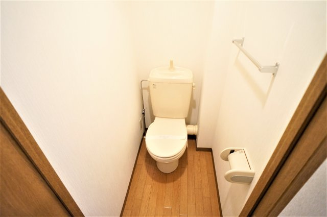 オアーゼ東船橋のトイレ|もちろんバス・トイレ別です