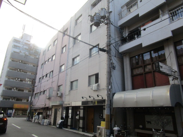 大阪市浪速区敷津西１丁目の一棟マンションの外観