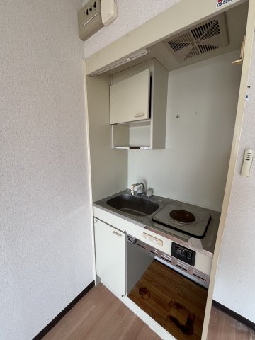 住地八坂マンションのキッチン