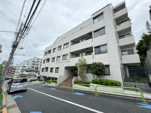 三光坂ホームズの外観|気品溢れる閑静な邸宅街に佇むマンション