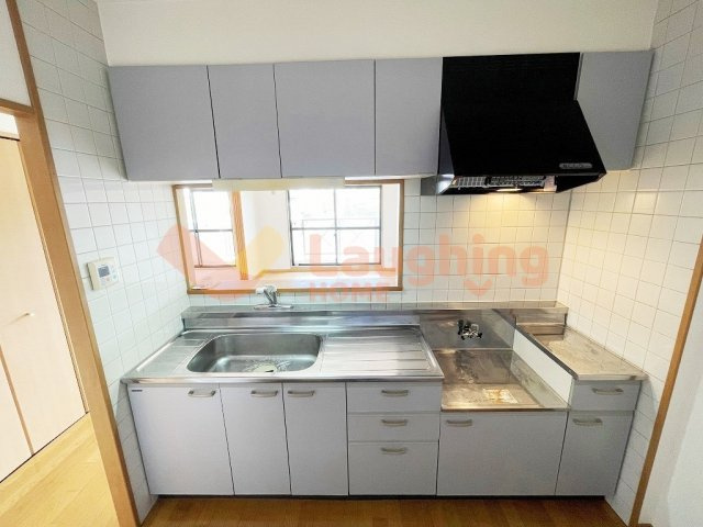 ステラコート弐番館のキッチン|きれいなキッチンです