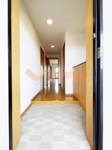 ステラコート弐番館の玄関|落ち着いた玄関です