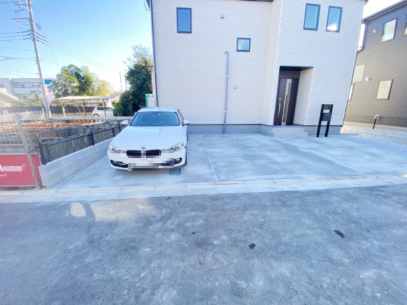 祝：成約済み　八王子市　上壱分方町　新築戸建て　１６期の駐車場|駐車２台以上可能な八王子市の戸建です。～仲介手数料無料☆八王子ひなた不動産～八王子市上壱分方町　新築戸建て
