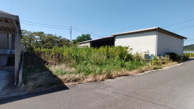 ６３０８４　関市小屋名土地