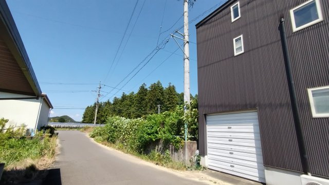 ６３０８４　関市小屋名土地の周辺