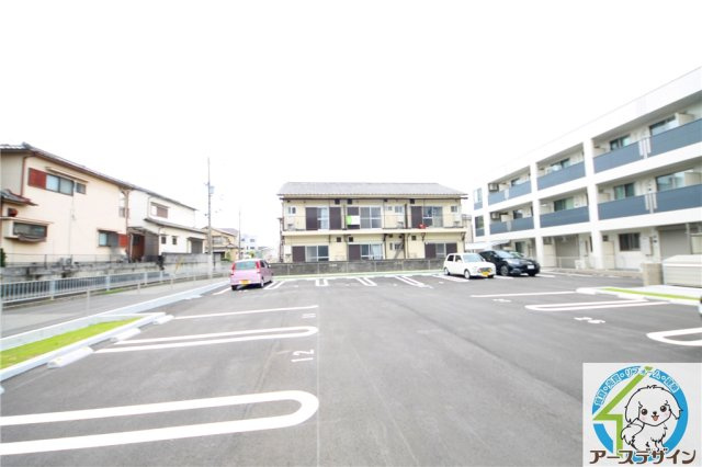 Etoileの駐車場|カースペースがあります