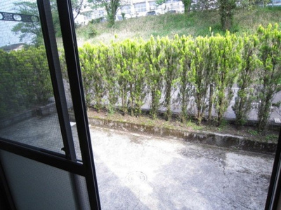 【庭】 | ドミール大口 C棟 | Ｃ棟107 専用庭