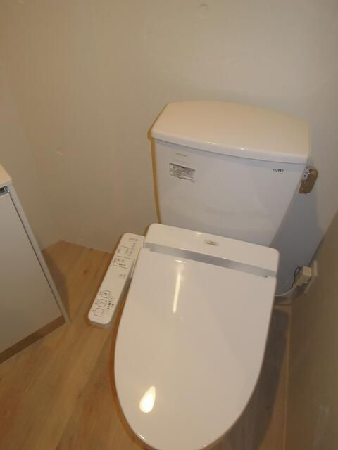 ディアマンテ糀谷のトイレ