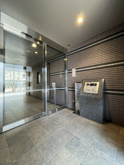 【エントランス】