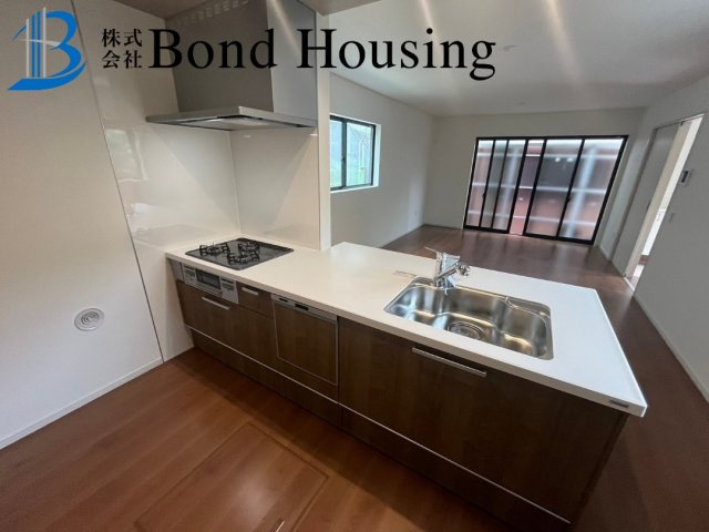 舞子駅徒歩10分　歌敷山全2棟　2号棟