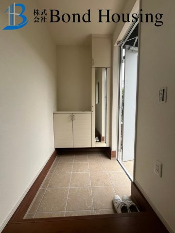 舞子駅徒歩10分　歌敷山全2棟　2号棟