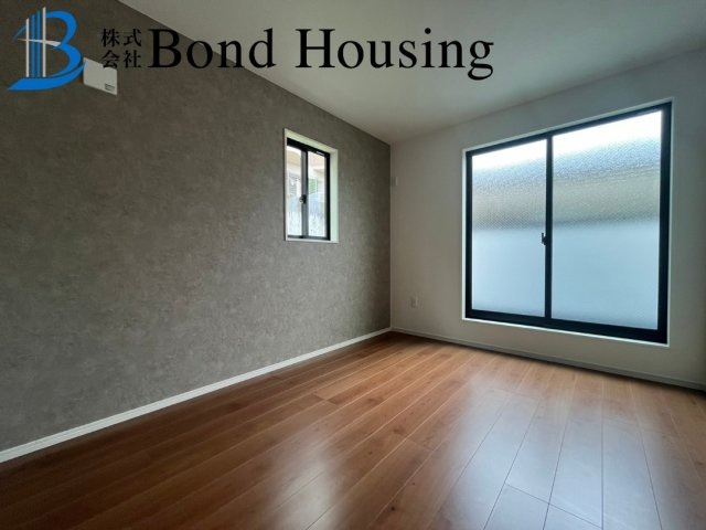 舞子駅徒歩10分　歌敷山全2棟　2号棟