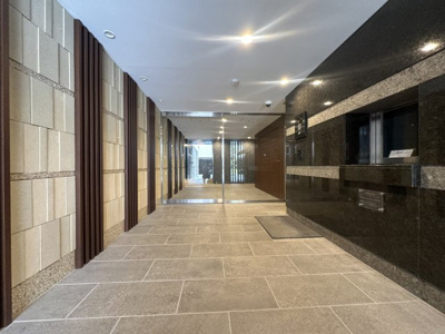 【エントランス】 | オープンレジデンシア中野坂上コート