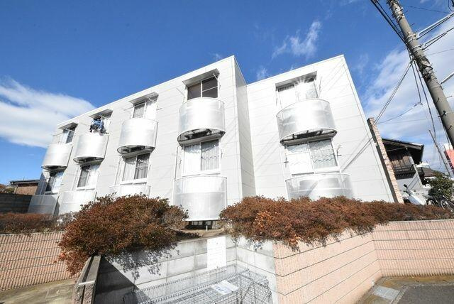 松戸市二十世紀が丘美野里町のアパートの画像