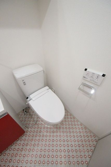 【トイレ】B CITY APARTMENT NAKANO EAST 