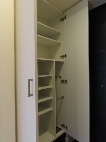 ファステートOSAKAシティゲートの収納