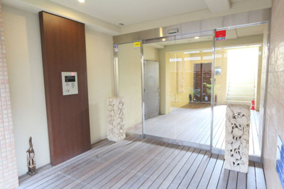 【ロビー】 | レギャン