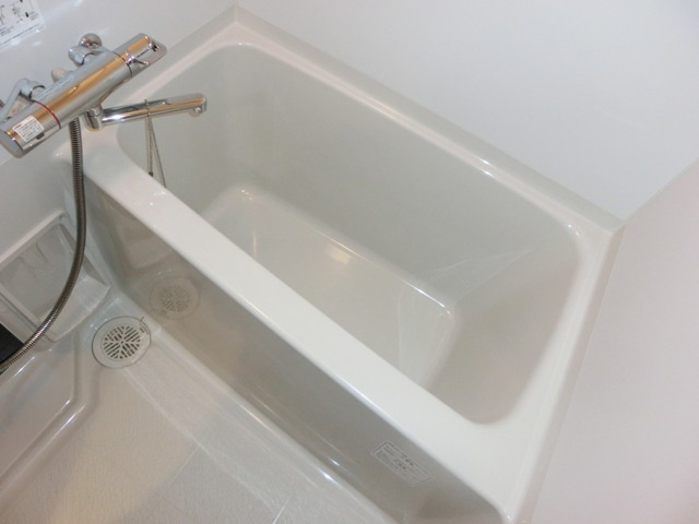 エスプレイス新大阪サウスゲートの浴室