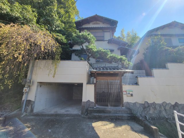 奈良市藤ノ木台4丁目戸建ての外観