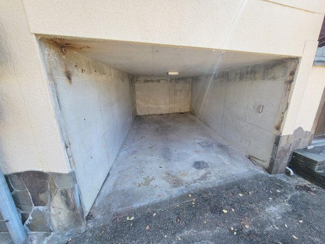 奈良市藤ノ木台4丁目戸建ての駐車場