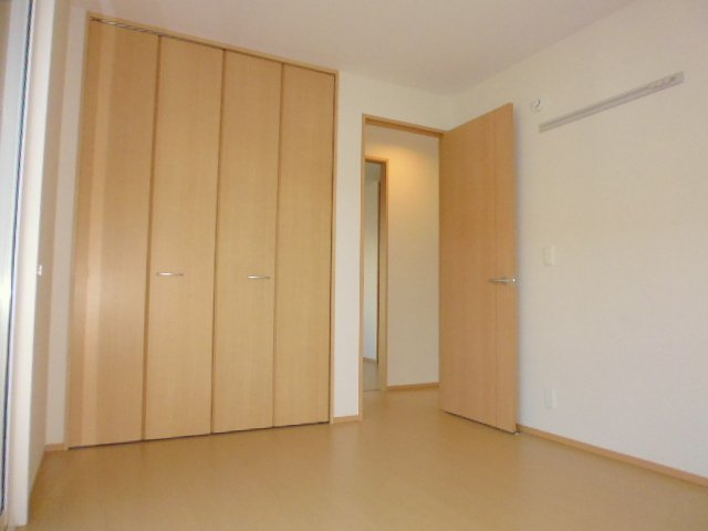 倉敷市児島下の町３丁目の一戸建ての洋室