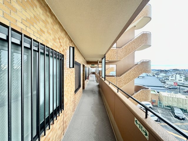 ネオハイツ中野栄のその他共用部分|住戸階廊下