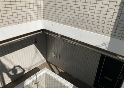 【その他共用部分】 | クリオ相武台参番館 | 共用部分は、一棟の建物に住む区分所有者全員が共同で所有するとし、共用部分の管理、補修などは、区分所有者で形成される管理組合が行います。個人の判断で勝手に変更することはできませんので覚えておきましょう。